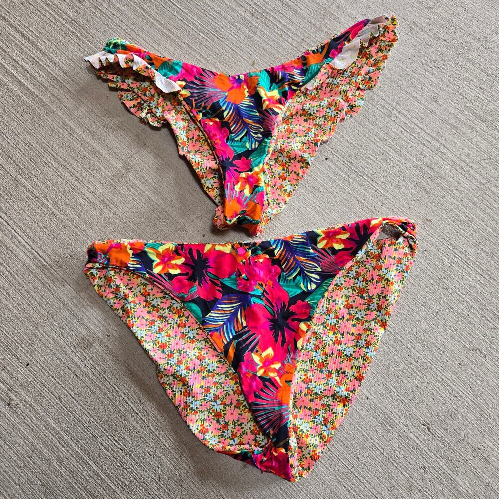 Maaji Bikini Bottoms Swim Cheery Blossom Reversible Med Voyage Ruffle Swimwear - Picture 3 of 5